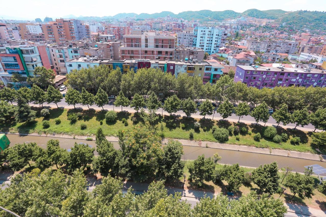 Views - Comfy & Spacious Appartement Tirana